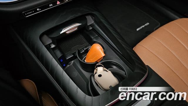 Mercedes-Benz E-Class 2025 — Photo 29/34