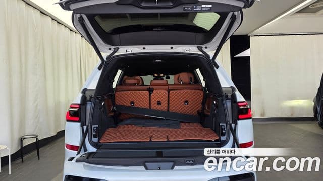 BMW X7 2025 — фото 20 из 20