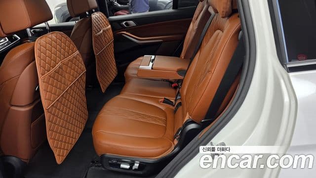 BMW X7 2025 — Photo 15/33