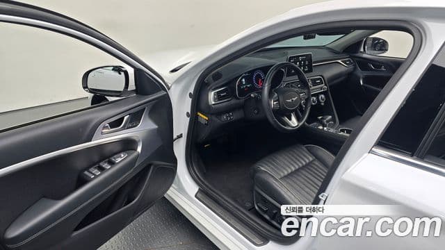 Genesis G70 2019 — ფოტო 12/20