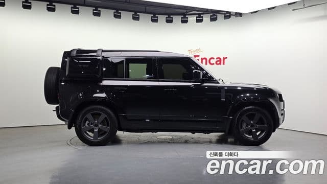 Land Rover Defender 2026 — Şəkil 5/20