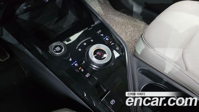 Kia Niro 2022 — Şəkil 9/20