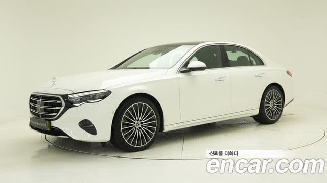 Mercedes-Benz E-Class 2025 — ფოტო 9/17