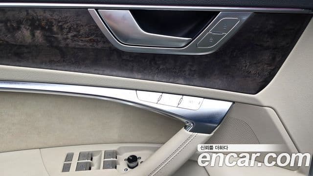 Audi A7 2020 — ფოტო 18/20