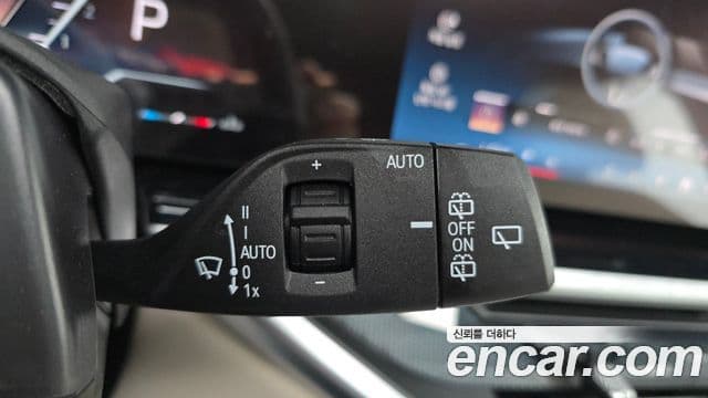 BMW X5 2025 — Photo 19/33