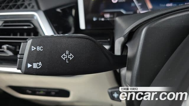 BMW X5 2025 — Photo 18/33
