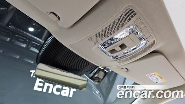 Mercedes-Benz GLE-Class 2024 — Photo 15/35
