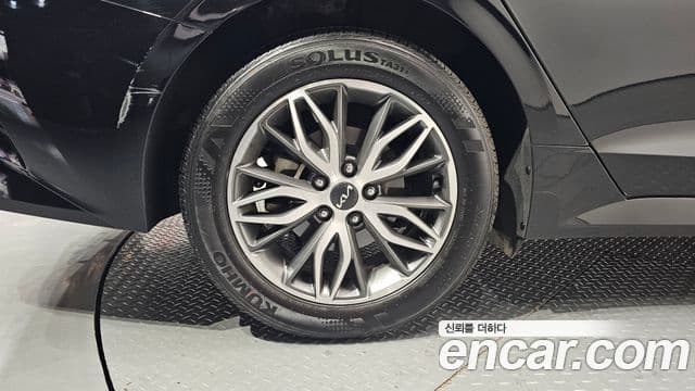 Kia K5 2023 — фото 5 из 20