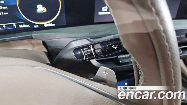 Kia K8 2023 — ფოტო 18/20