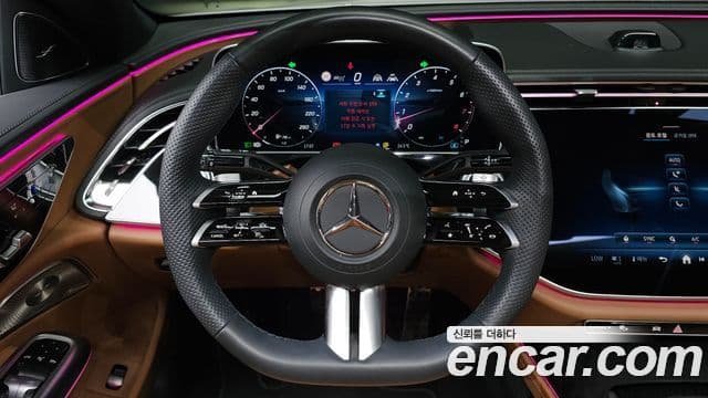 Mercedes-Benz E-Class 2024 — ფოტო 12/20