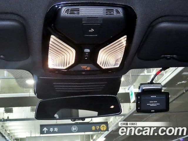 BMW X5 2025 — ფოტო 14/20