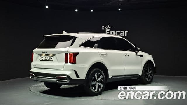 Kia Sorento 2023 — Şəkil 2/20
