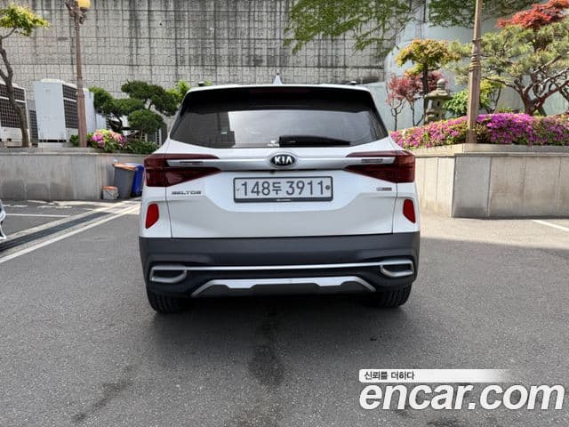 Kia Seltos 2020 — фото 2 из 9