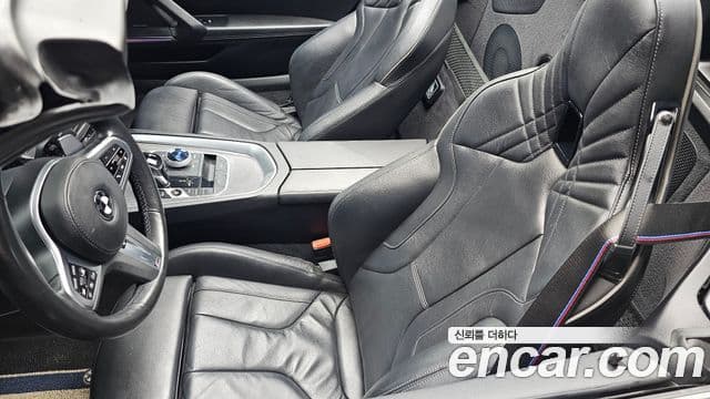 BMW Z4 2019 — Photo 14/30
