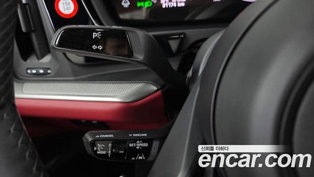 Porsche Cayenne 2024 — Photo 29/34