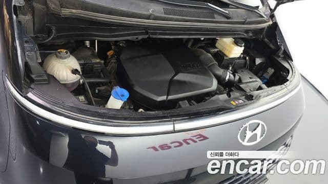 Hyundai Staria 2021 — Şəkil 6/20