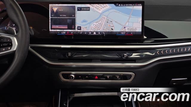 BMW X7 2024 — ფოტო 19/20
