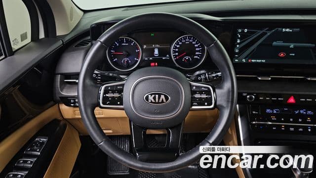 Kia Carnival 2021 — Şəkil 14/20