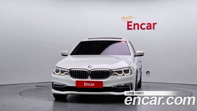 BMW 5 Series 2019 — Фото 3/20