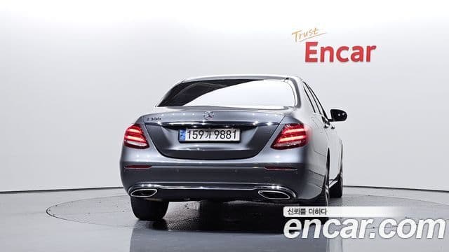 Mercedes-Benz E-Class 2019 — Şəkil 3/20