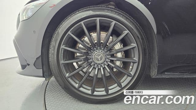 Mercedes-Benz AMG GT 2020 — Фото 5/20