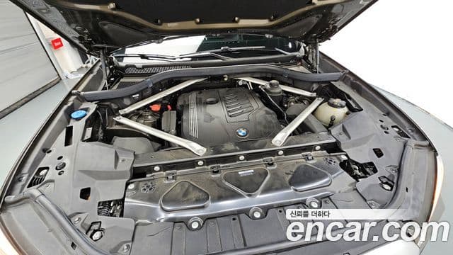 BMW X6 2022 — ფოტო 6/20