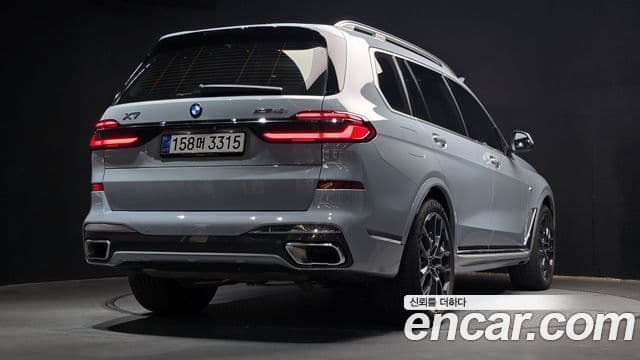 BMW X7 2025 — Фото 2/20