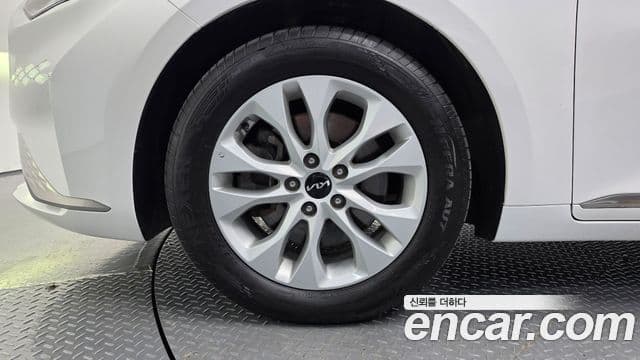Kia K8 2022 — Şəkil 5/20