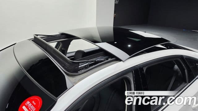 Kia K8 2022 — Şəkil 18/20