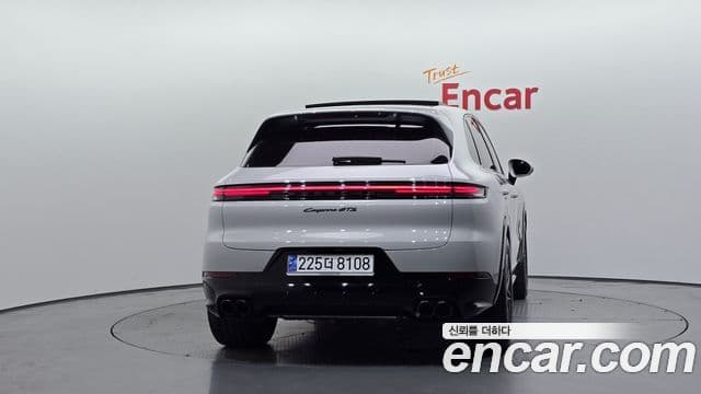 Porsche Cayenne 2025 — Şəkil 4/20