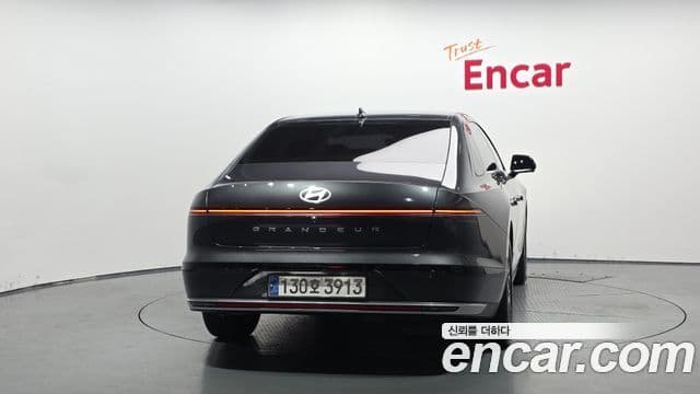 Hyundai Grandeur Hybrid 2023 — Şəkil 20/20