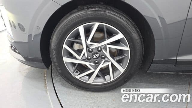 Hyundai Grandeur Hybrid 2023 — Şəkil 16/20