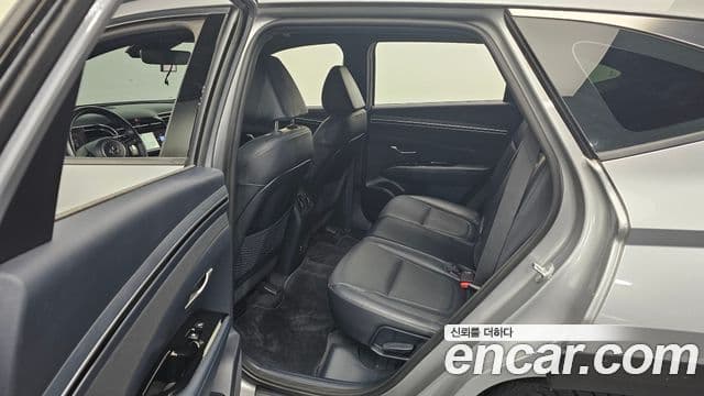 Hyundai The New Tucson 2021 — фото 12 из 20