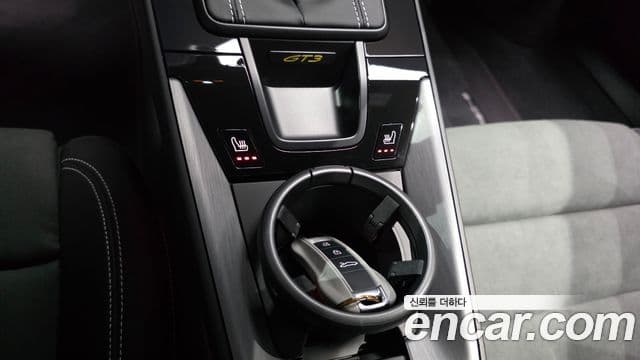 Porsche 911 2025 — Şəkil 16/20