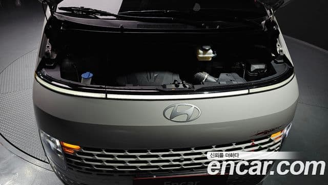Hyundai Staria 2024 — ფოტო 6/20