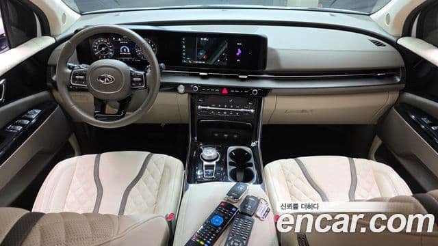 Kia Carnival 2021 — Şəkil 6/20