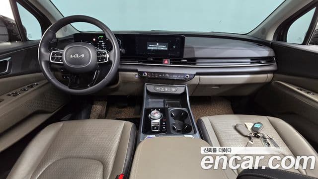 Kia Carnival 2024 — Şəkil 7/20