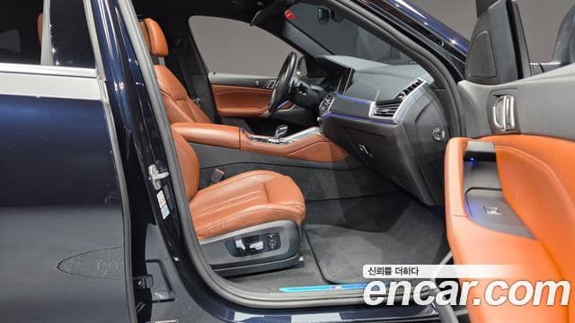 BMW X6 2022 — Photo 2/34