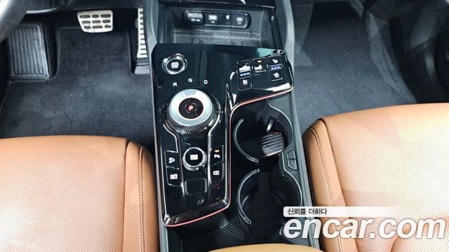 Kia Sportage 2022 — Şəkil 9/20