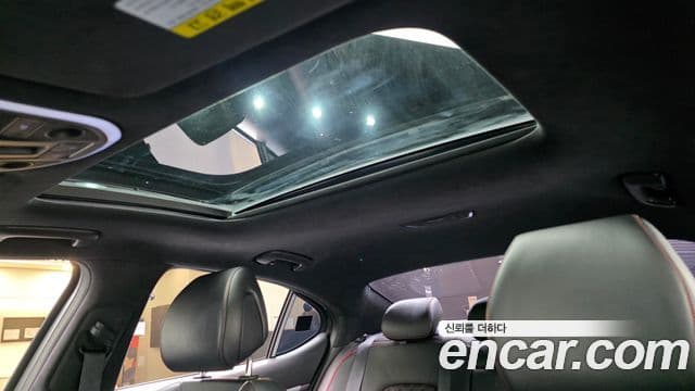 Genesis G70 2018 — ფოტო 18/20