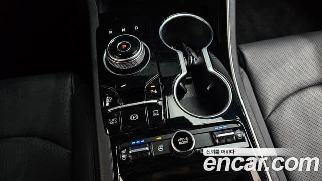Kia K5 2023 — Şəkil 9/20