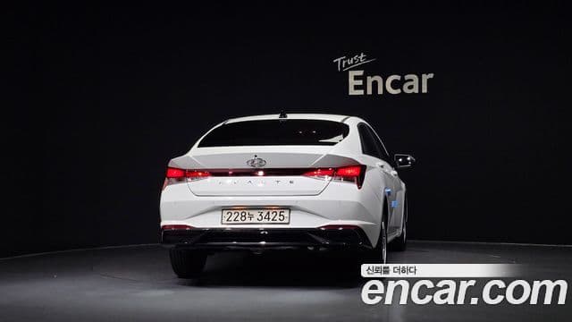 Hyundai Avante 2023 — ფოტო 4/20