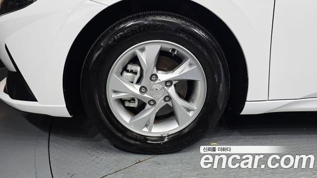 Hyundai Avante 2023 — ფოტო 5/20