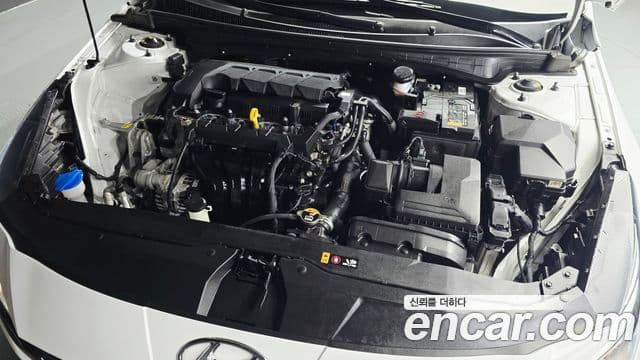 Hyundai Avante 2023 — ფოტო 6/20