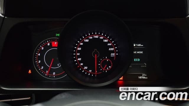 Hyundai Avante 2023 — ფოტო 8/20
