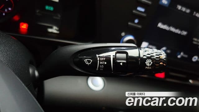 Hyundai Avante 2023 — ფოტო 20/20