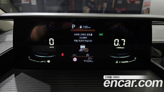 Hyundai Staria 2022 — Şəkil 8/20