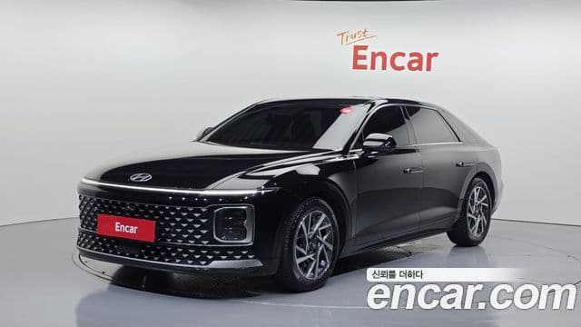 Hyundai Grandeur 2023 — Фото 1/20