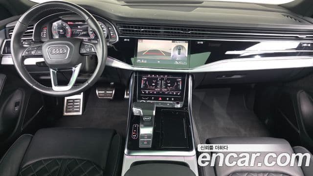 Audi Q7 2022 — ფოტო 7/20