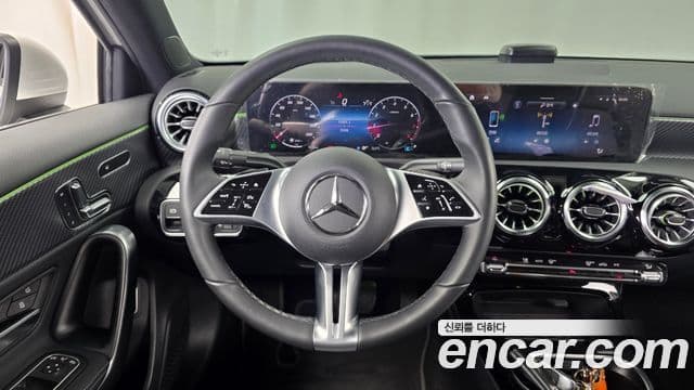 Mercedes-Benz A-Class 2024 — Şəkil 12/20